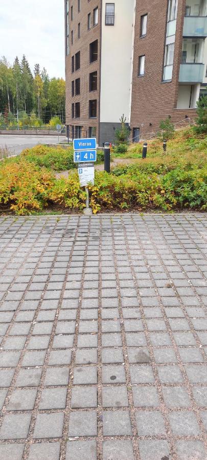 Ruby Studio 5Min To Vantaa Airport And 20Min To Helsinki Center Apartment ภายนอก รูปภาพ